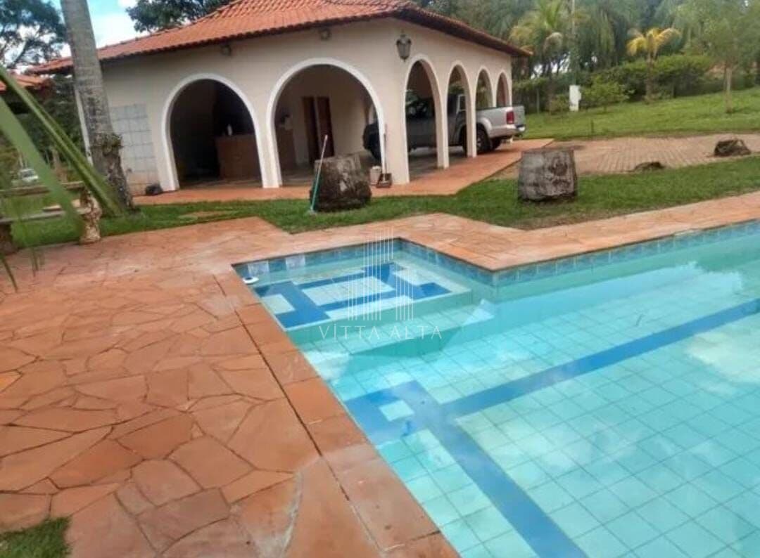 Um refúgio exclusivo no Condominio Recanto dos Eduardos!