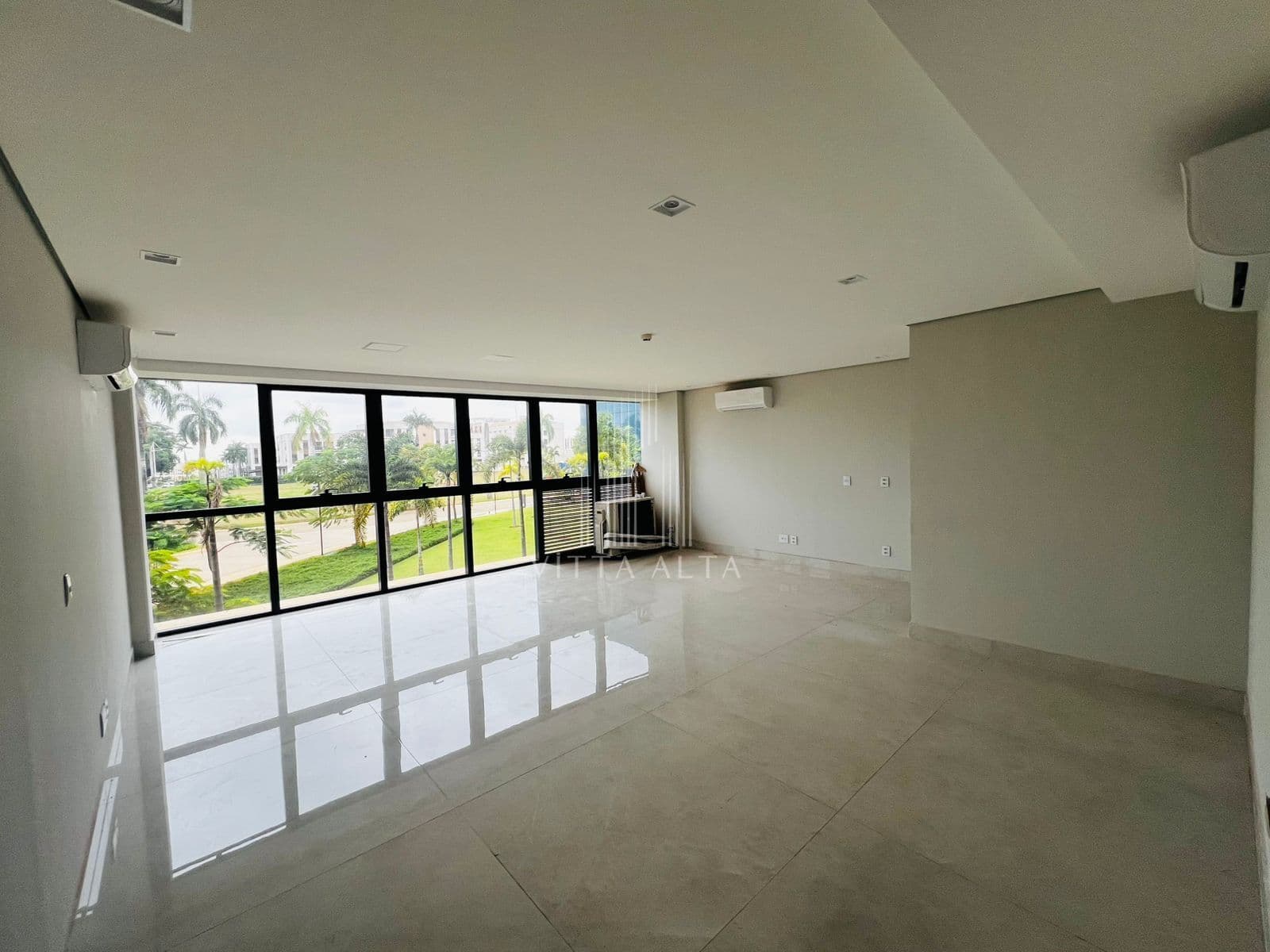 Sala Comercial para Locação – Georgina Business | Torre Tokyo Sul 1º andar