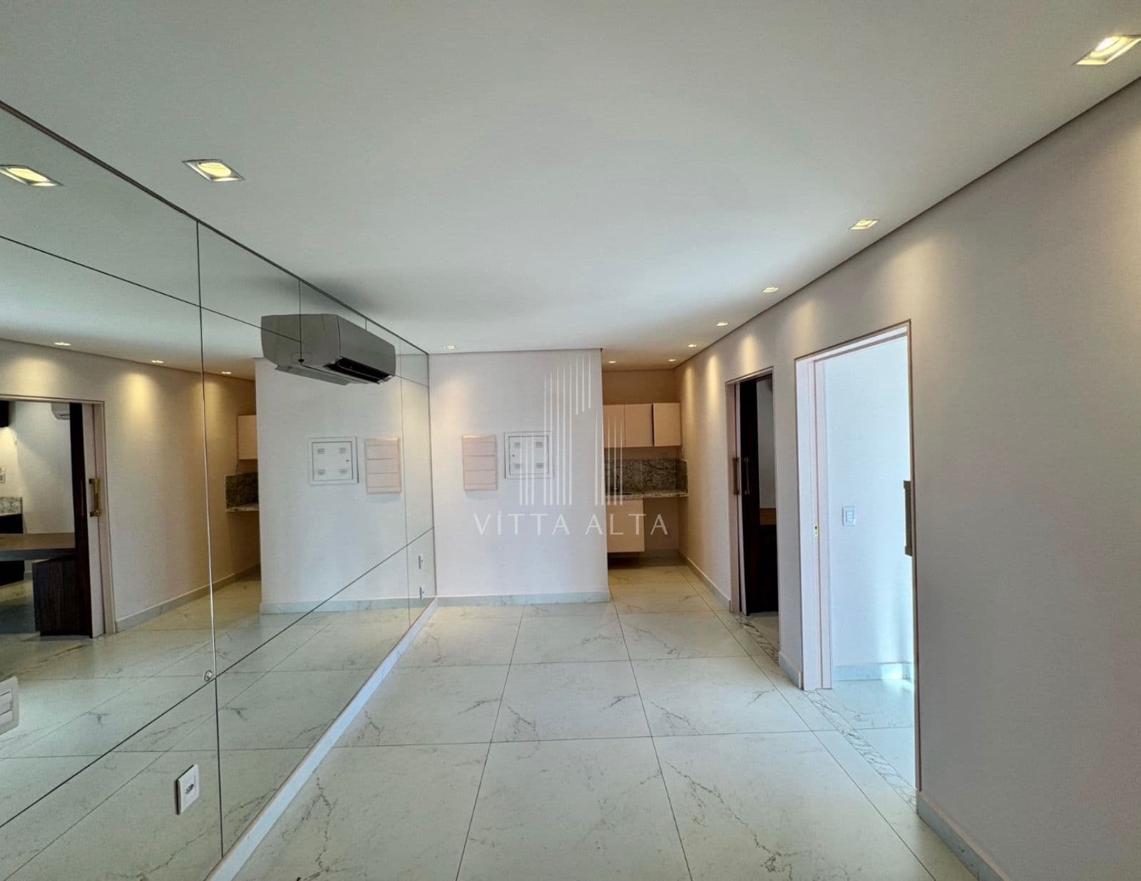 🏢 GEORGINA BUSINESS | SALA COMERCIAL MOBILIADA - MADRID SUL