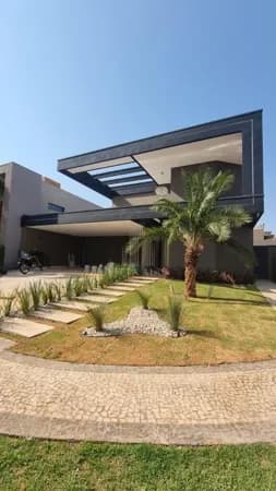 Casa 4 suítes - Golden Park