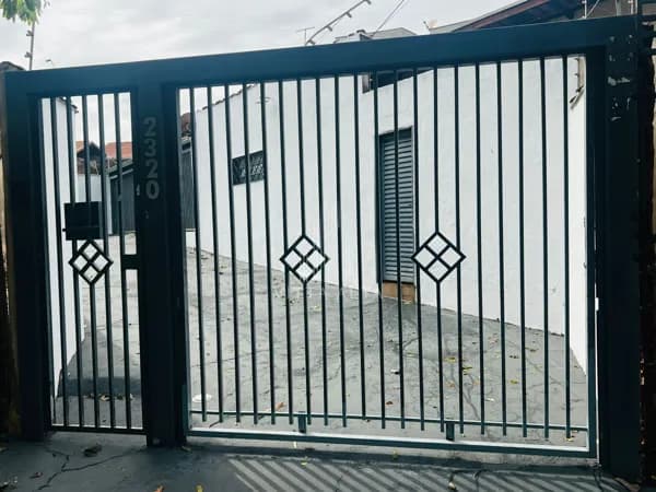 CASA PARA LOCAÇÃO – JARDIM CAPARROZ
