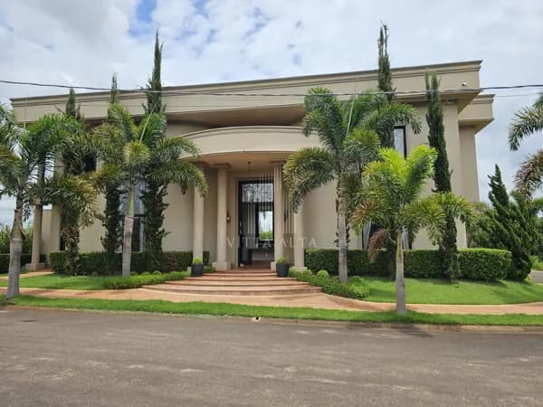 Casa Alto Padrão - Condomínio Por do Sol