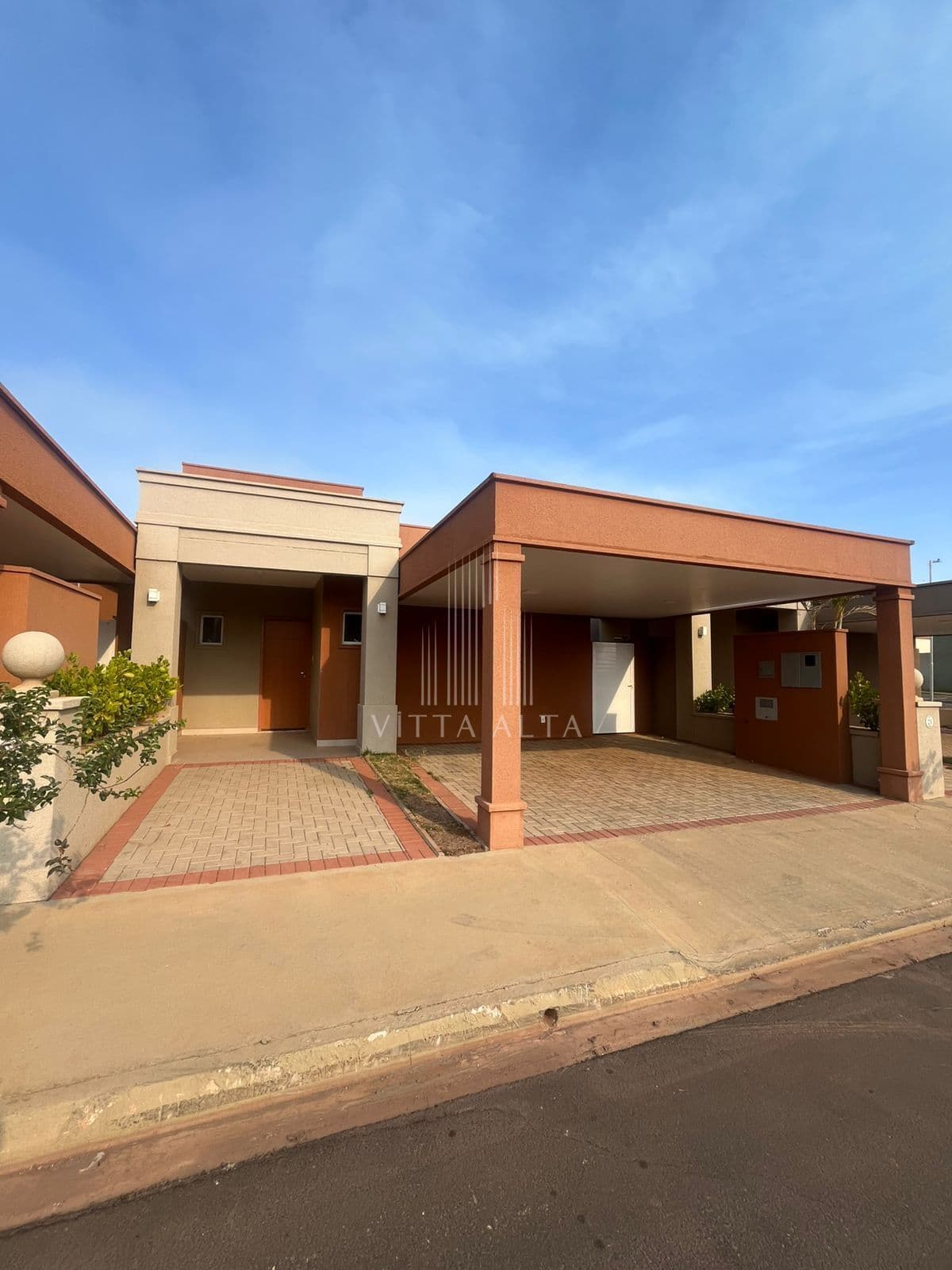 Casa 2 suítes - Raízes Impperial