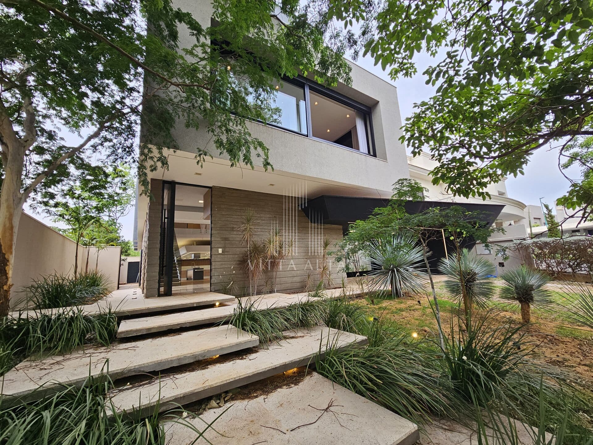 Casa 4 suítes - Quinta do Golfe