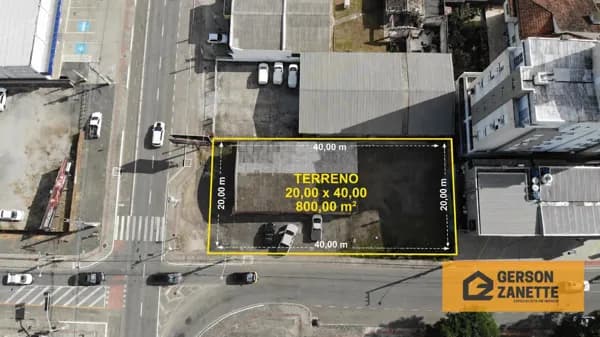 Terreno comercial de esquina - Santos Dumont– Criciúma/SC