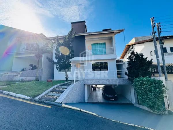 Casa em Balneário Camboriú - Ariribá