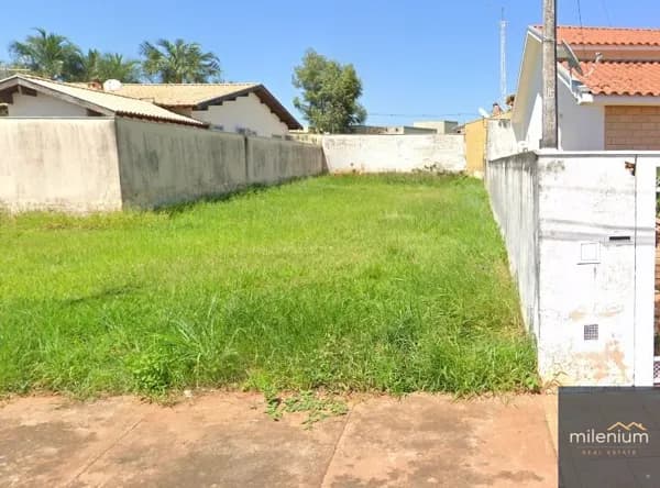 Terreno na Cidade de Bálsamo com 362M2 Escriturado