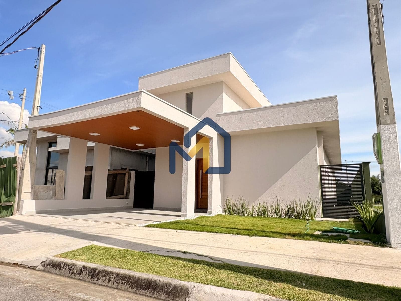 Casa Térrea Moderna no Veredas dos Campos | 3 Dormitórios, Suíte, Pé-Direito Duplo e Área Gourmet