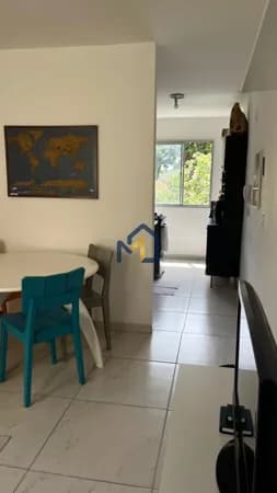 APARTAMENTO À VENDA NO CONDOMÍNIO AZALEIAS 67M² 2 DORMITÓRIOS MOBILIADO