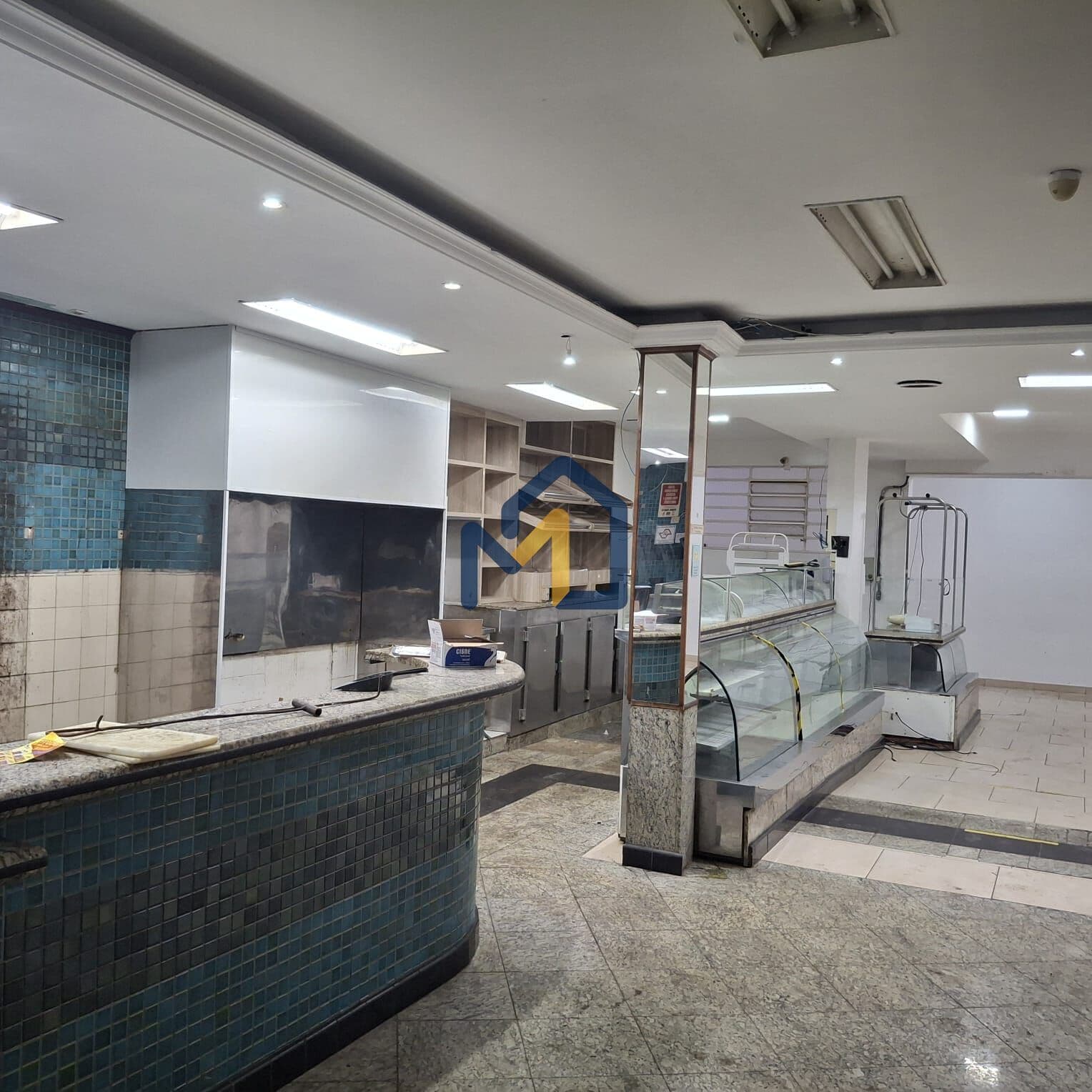 PONTO COMERCIAL PARA LOCAÇÃO NA VILA TATETUBA SÃO JOSÉ DOS CAMPOS COM 350M²