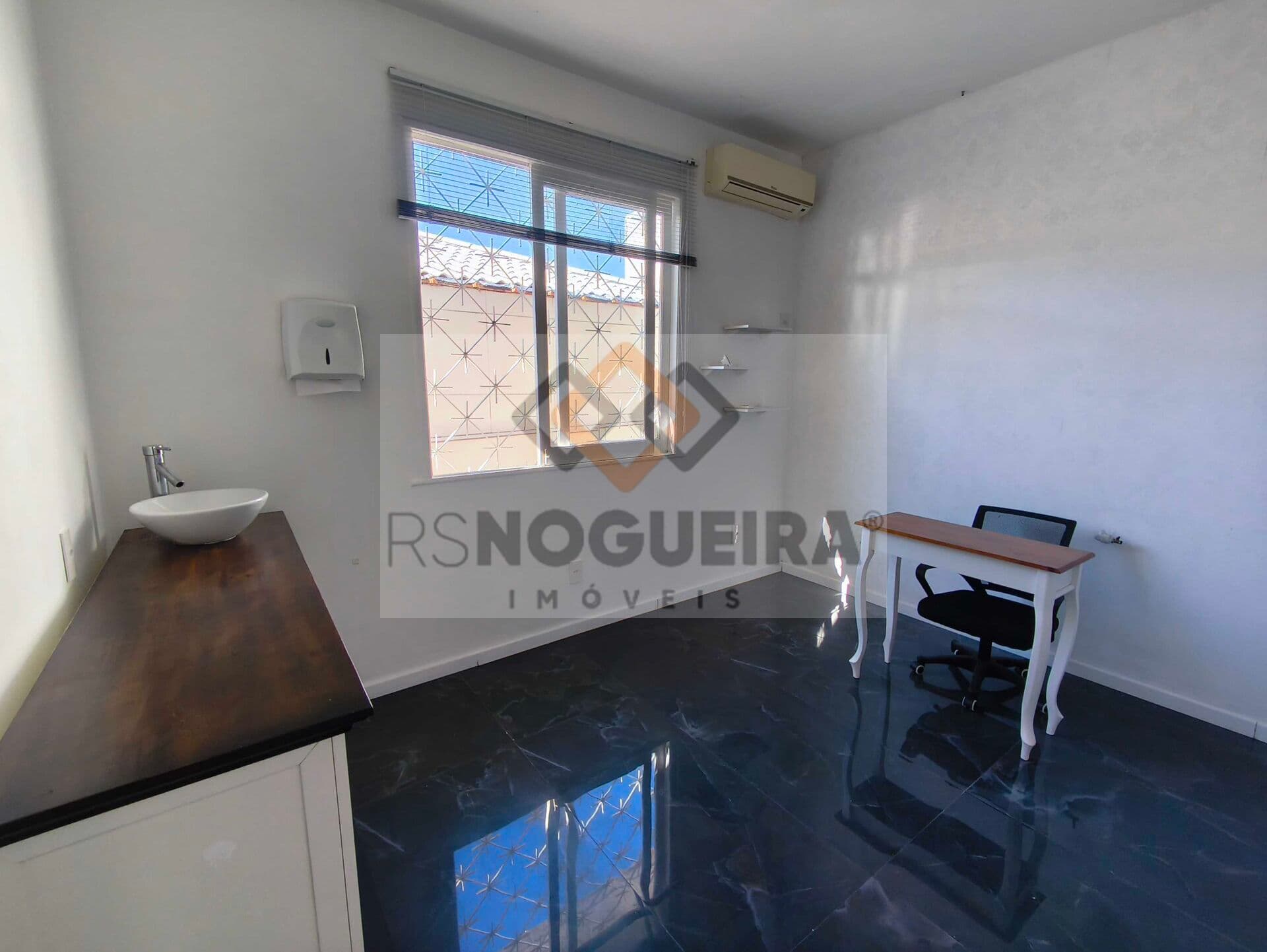 Sala comercial em Canto, Florianópolis/SC