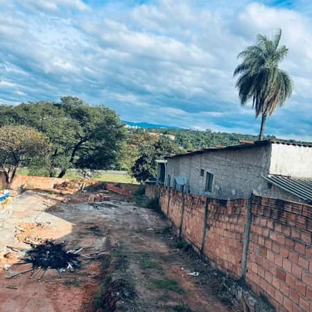Terreno à venda no bairro Braúnas em Belo Horizonte/MG
