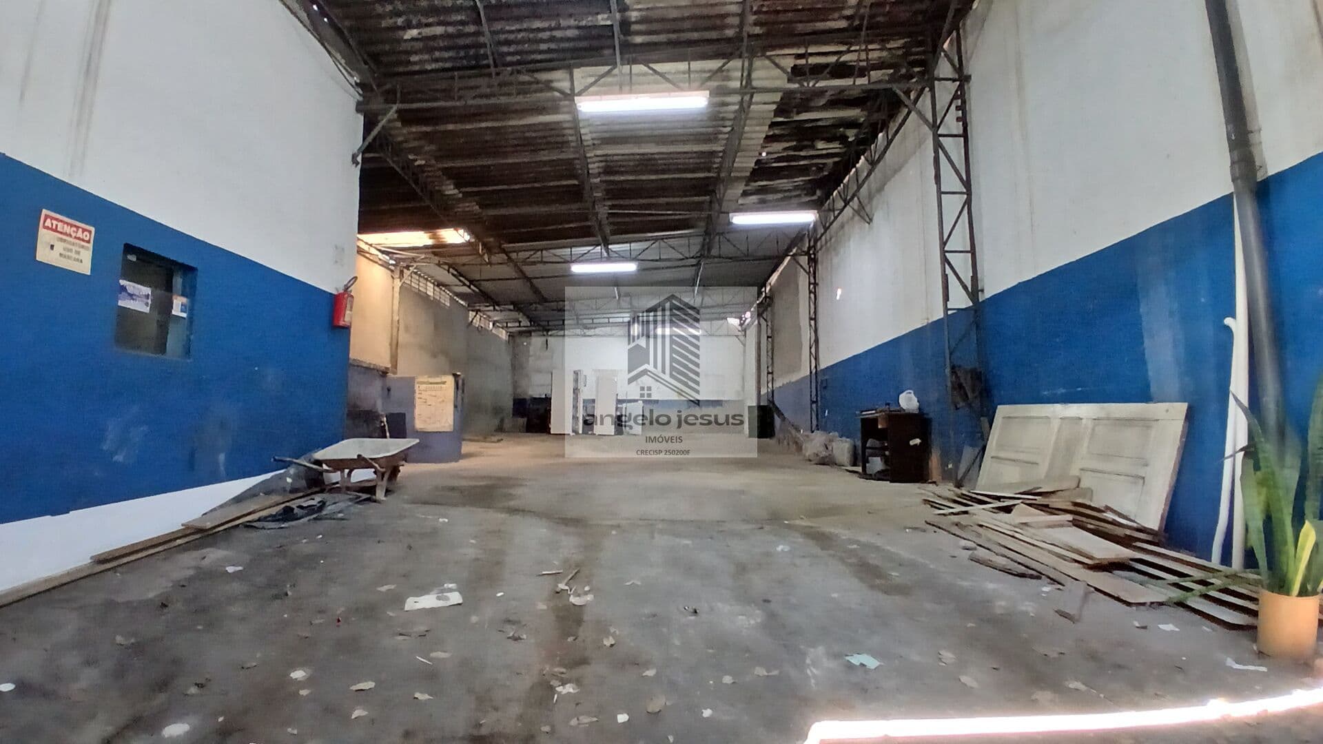 Pavilhão/Galpão Salão Comercial 180m²