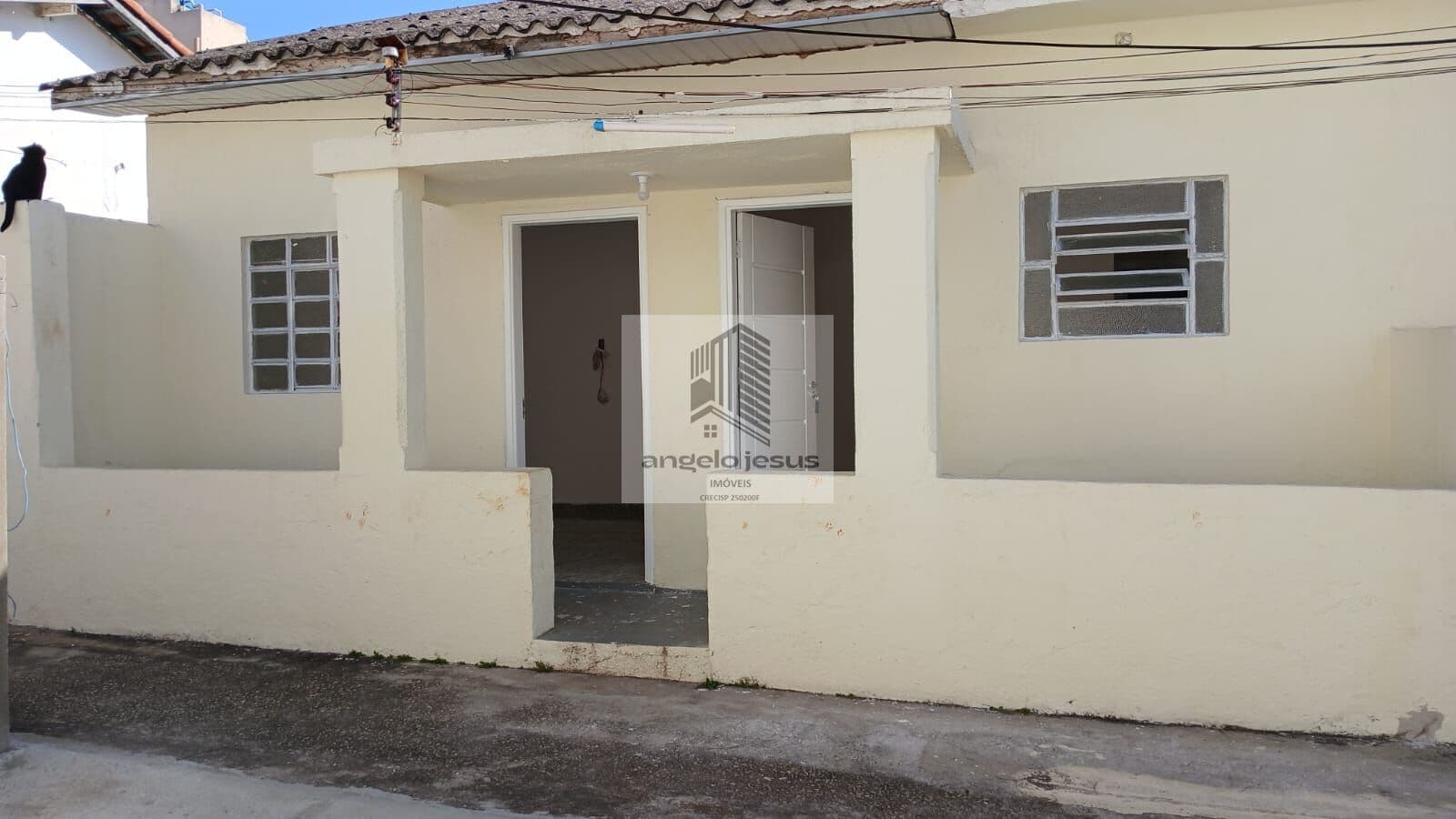 Casa, 01 Dormitório