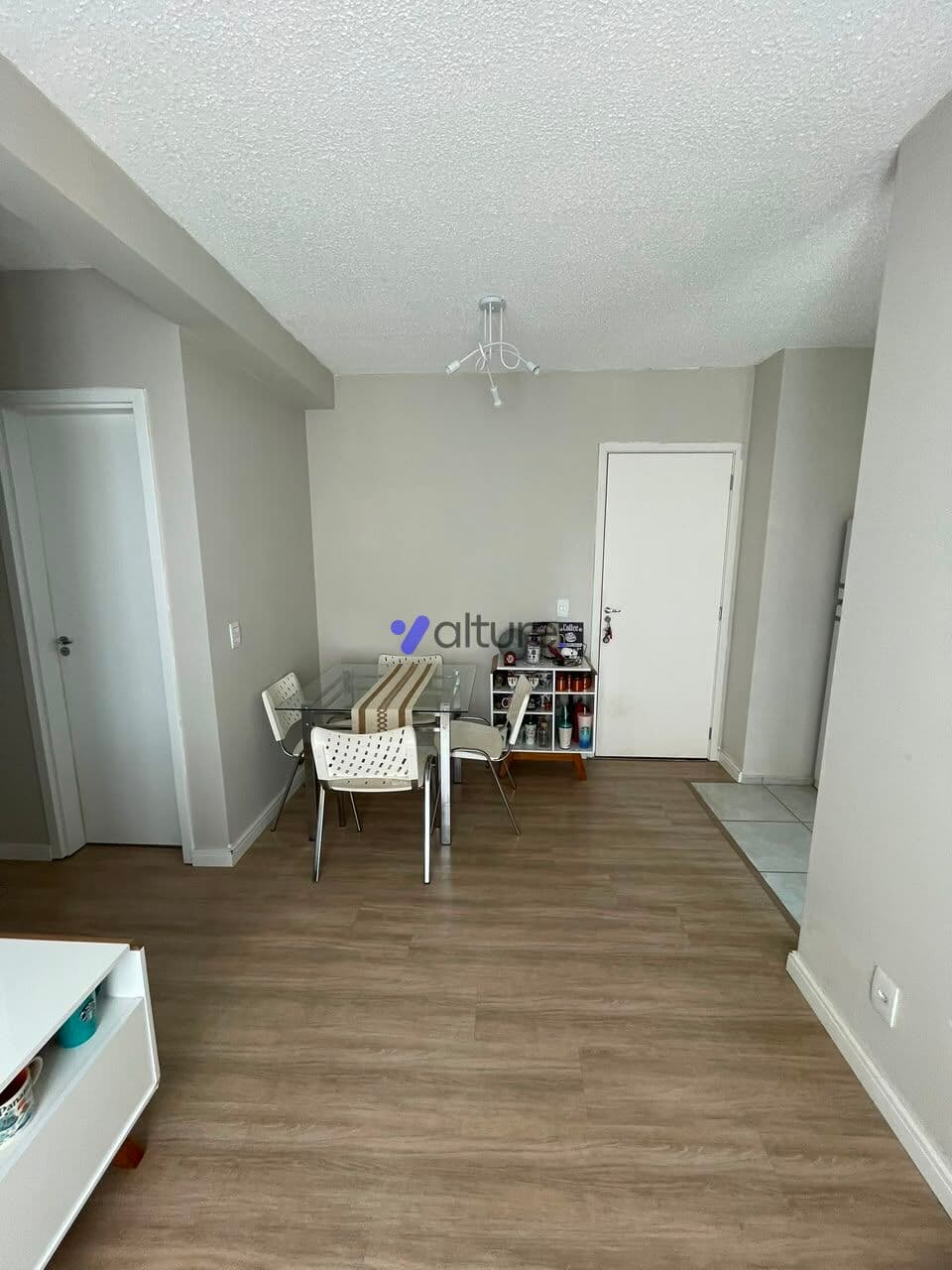 Apartamento em Terra Preta, Jardim Amanda /SP