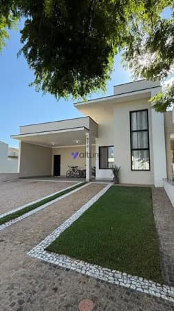 Casa de Condomínio em Paulínia - Cascata