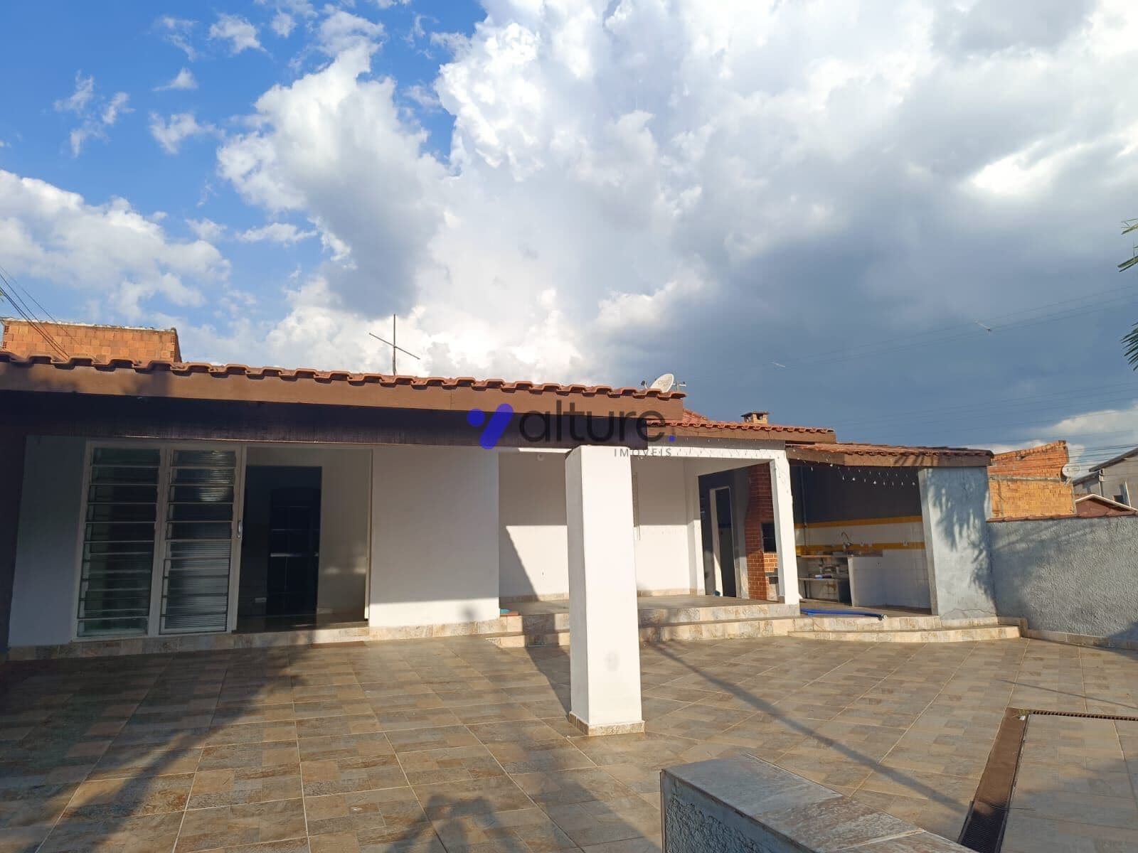 Casa em Paulínia - Parque Bom Retiro