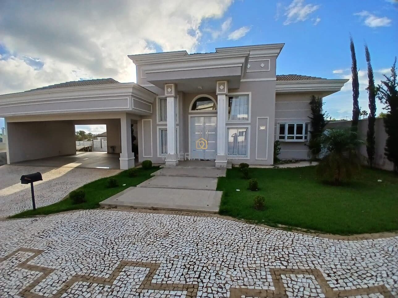 Linda Casa para Venda no Condomínio Village San Raphael