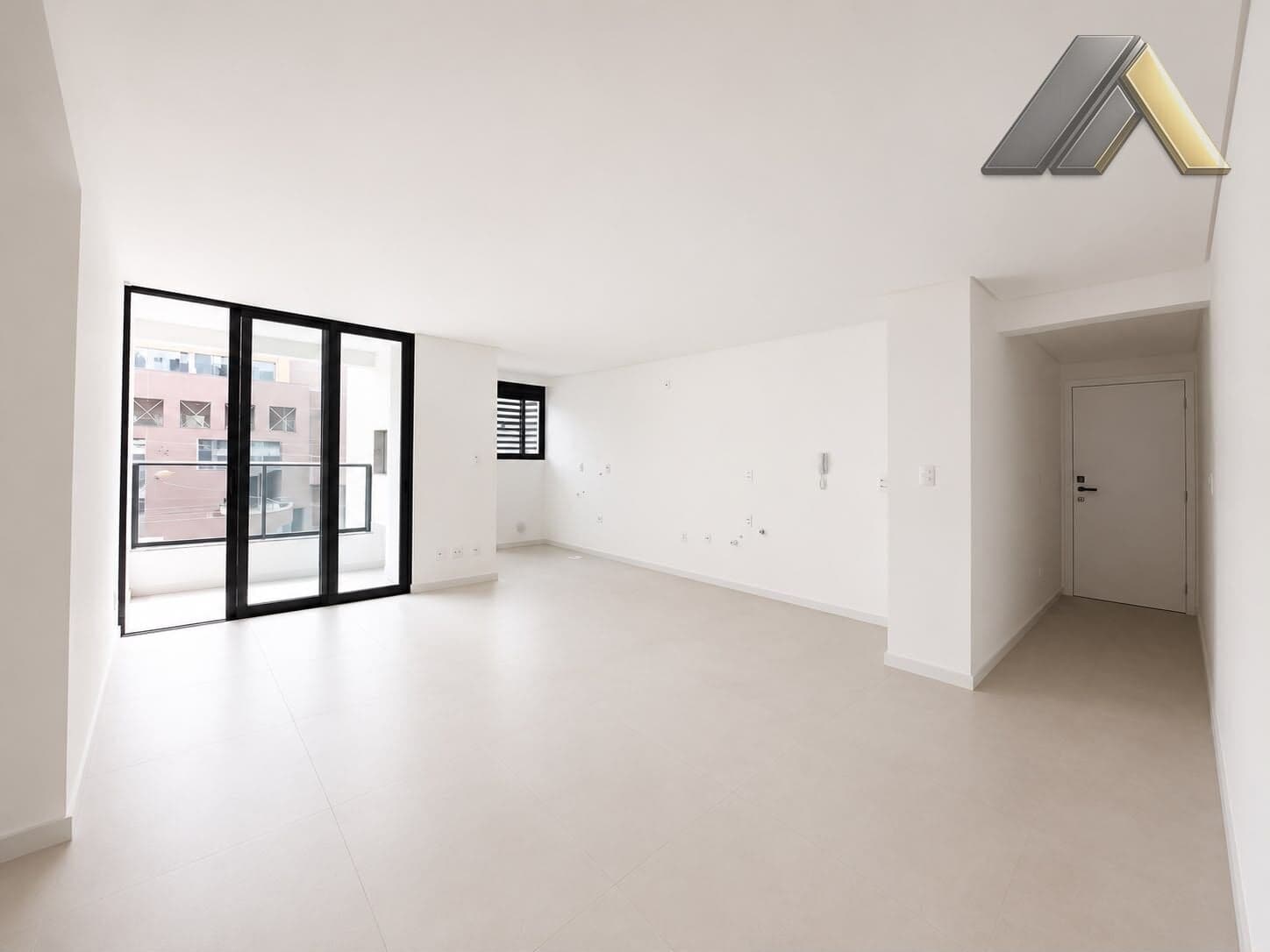 Apartamento 2 suítes e lavabo para venda próximo a Vila Germânica em Blumenau