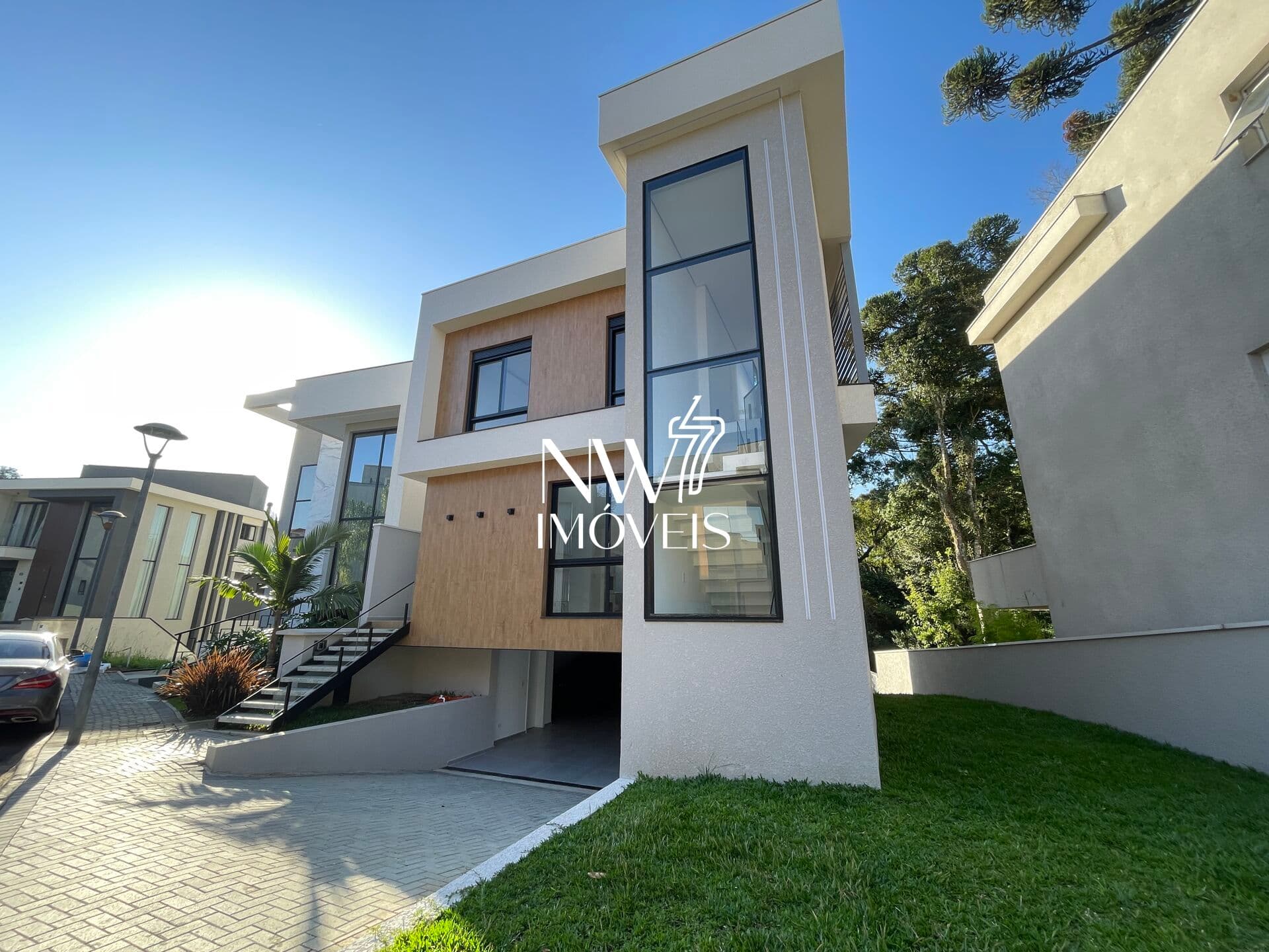 Casa em Curitiba - Campo Comprido