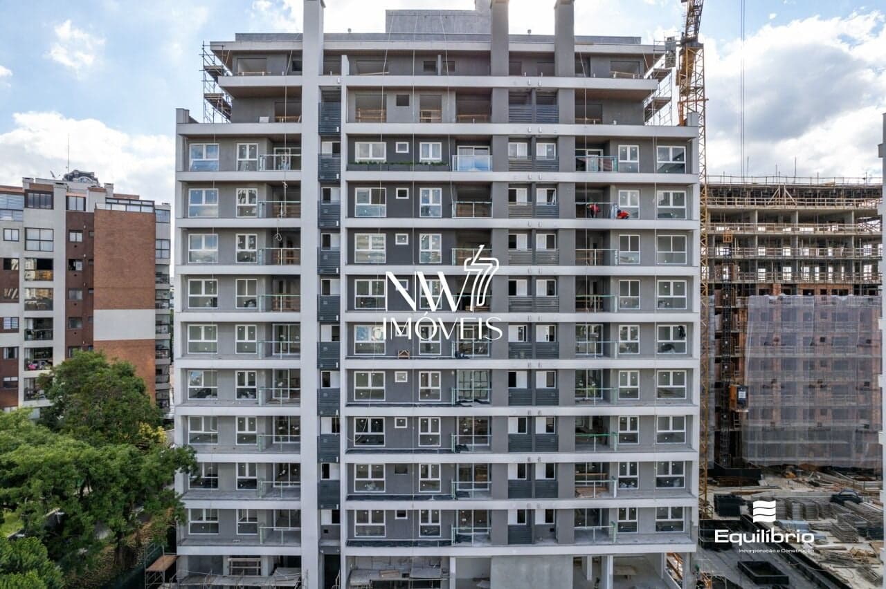 Apartamento em Condomínio Club no Ecoville