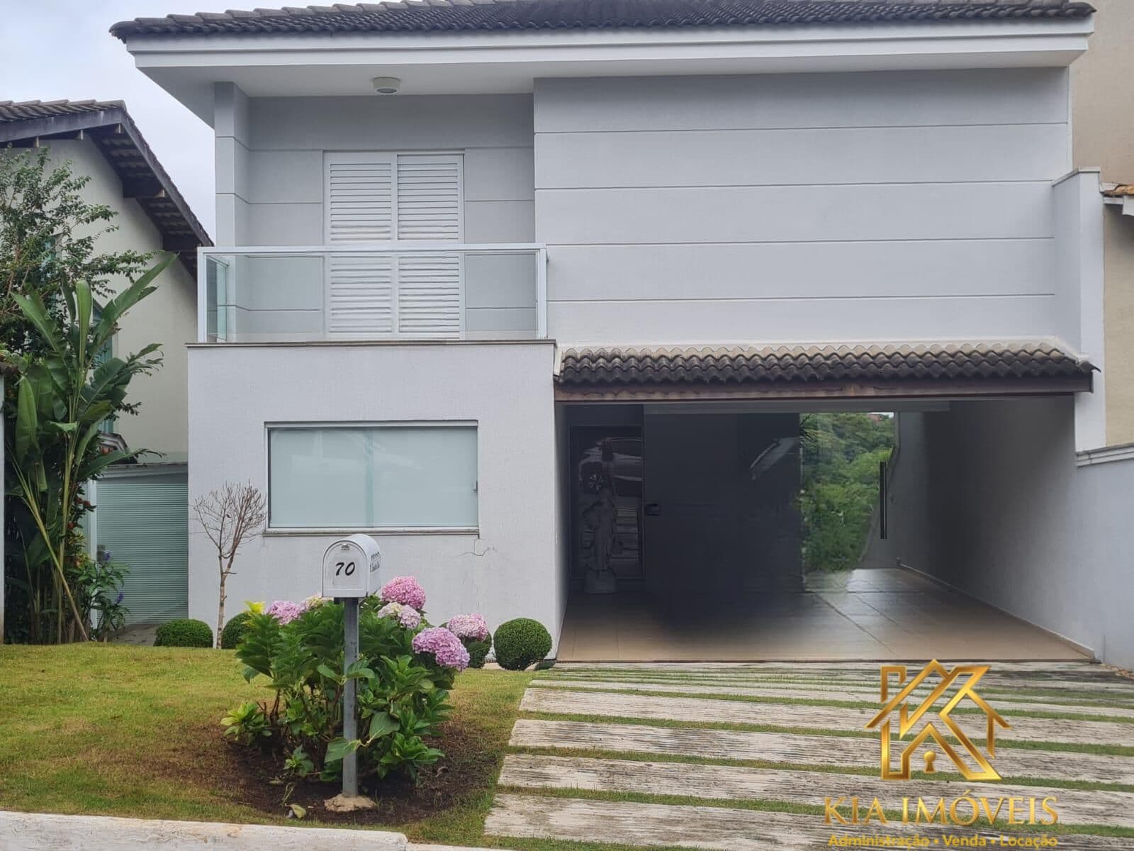 Casa Moderna a Venda com 3 Suítes e Lareira – Nova Paulista