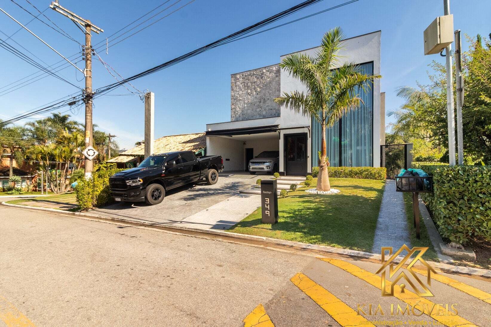 Casa de Alto Padrão à Venda em Alphaville Residencial 11