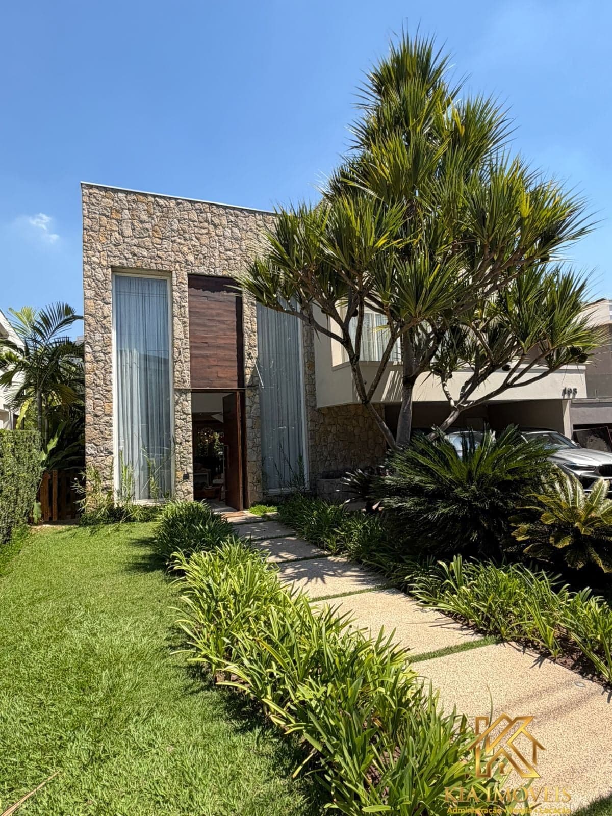 Casa de Alto Padrão para Locação no Residencial Alpha Conde – Alphaville | Barueri/SP