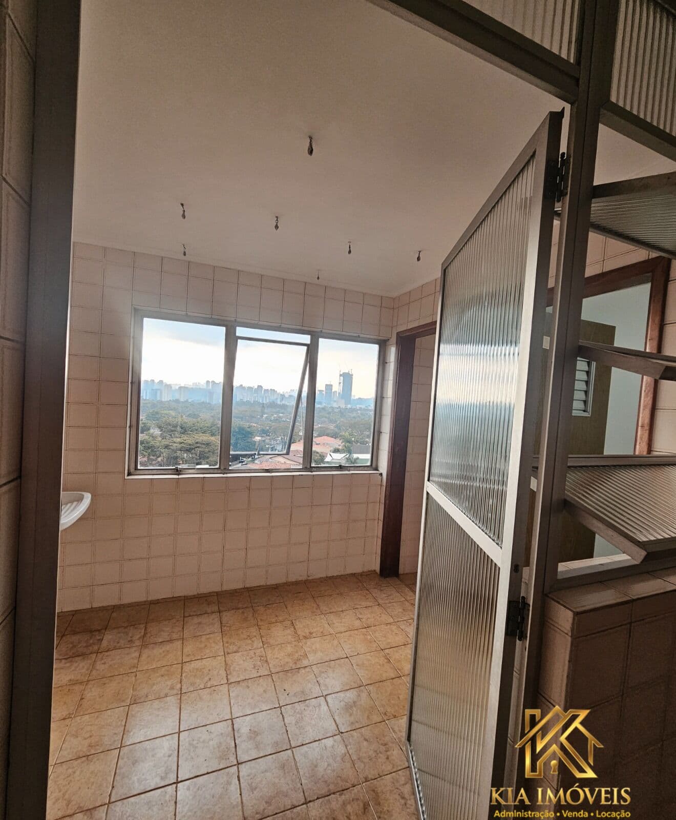 Apartamento Reformado à Venda no Edifício Marco I
