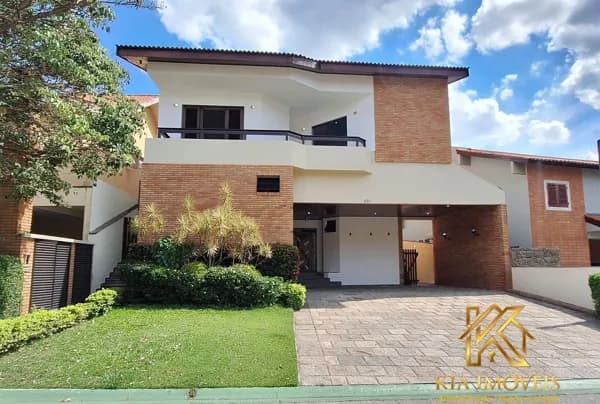 Casa de alto padrão à Locação no Residencial 04 | Alphaville