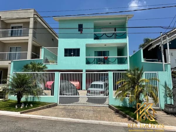 Casa em Condomínio Fechado – Parque das Rosas Fase 2