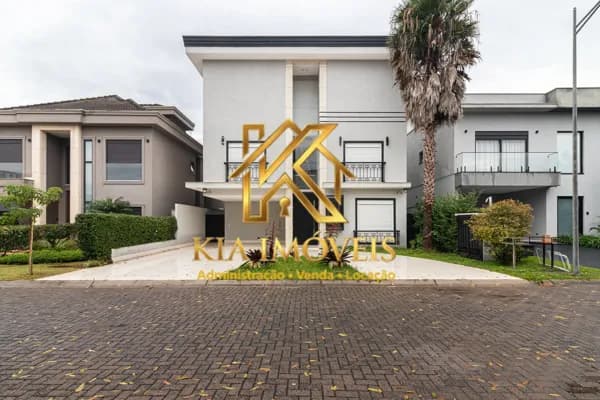 Casa de Alto Padrão Mobiliada à Venda no Tamboré 11