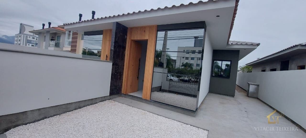 Casa em Palhoça - Nova Palhoça