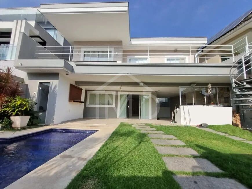 Casa de Condomínio em Rio de Janeiro - Recreio dos Bandeirantes