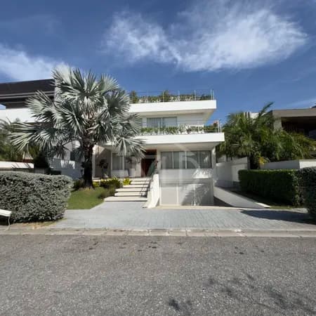 Casa de Condomínio em Rio de Janeiro - Barra da Tijuca