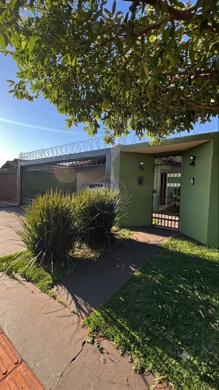 Casa em Dourados - Parque Alvorada