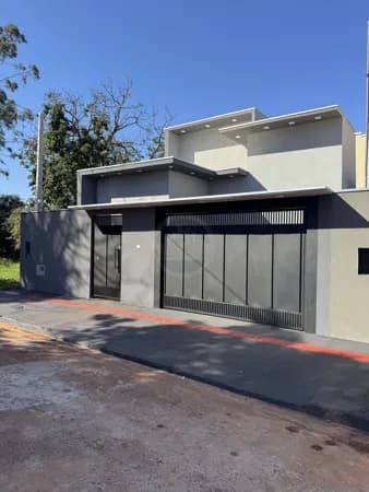 Casa em Dourados - Flor de Maio