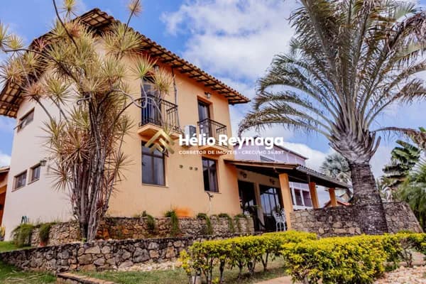 Oportunidade Exclusiva: Residência de Alto Padrão no Bairro Solar da Serra