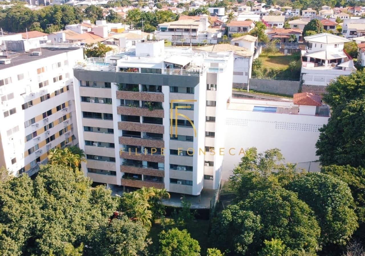 Apartamento em Salvador - Itaigara