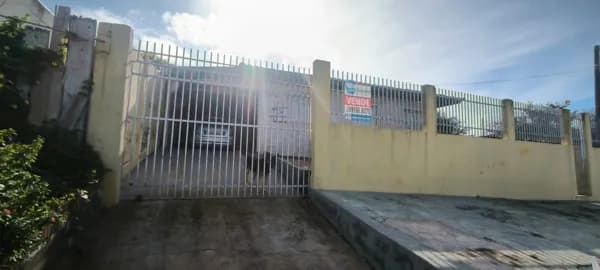 Casa de Alvenaria Parque alto Estrada