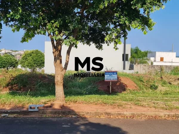 Lote/Terreno em Porto Rico - Jardim Grécia