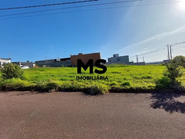 Terreno á Venda no Loteamento Riviera em Porto Rico PR