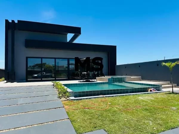 Casa à venda no Condomínio Oásis do Rio Paraná-PR