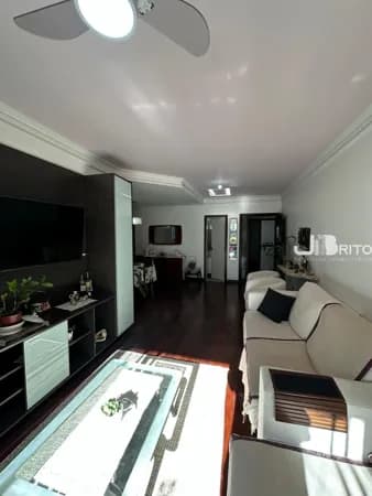 Apartamento Amplo de 4/4 (2 Suítes), 139m² na Pituba – Rua Ceará, 2 Vagas Soltas e Lazer Completo