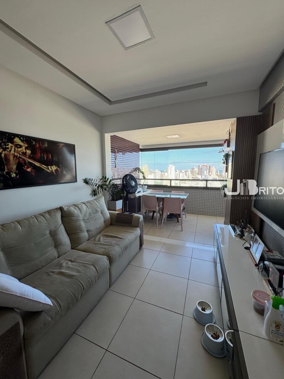 VENDA R$ 790.000,00 | Caminho das Árvores – 2/4 (Suíte), Reformado, Andar Alto e 3 Vagas