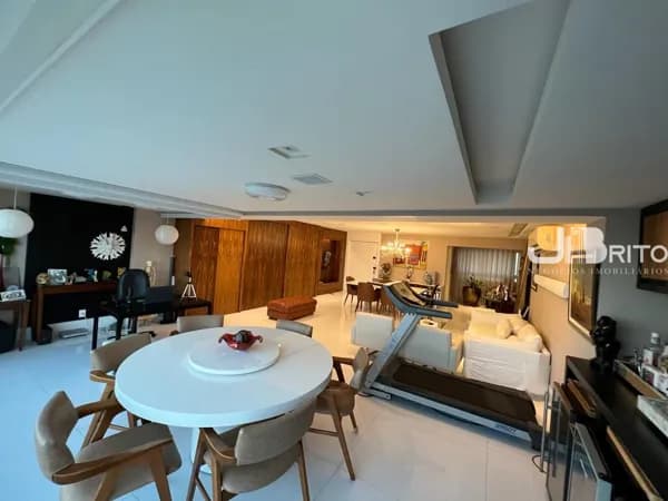LINDÍSSIMO E LUXUOSO APARTAMENTO VIST MAR EM JAGUARIBE
