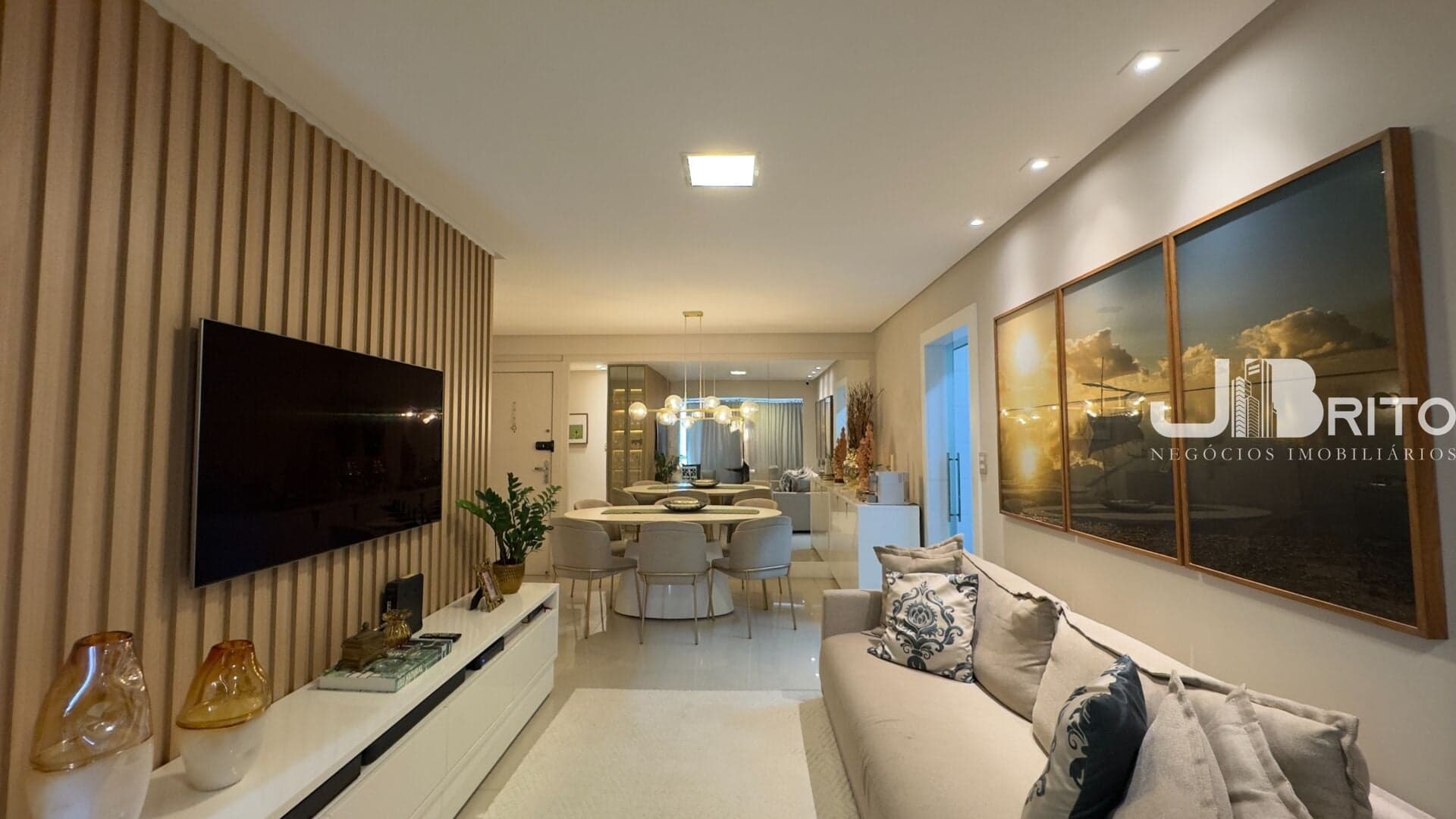 Apartamento à venda no Alphaville I, 2 suítes, 75 m², decorado de luxo, 2 vagas, Atlantic Garden.
