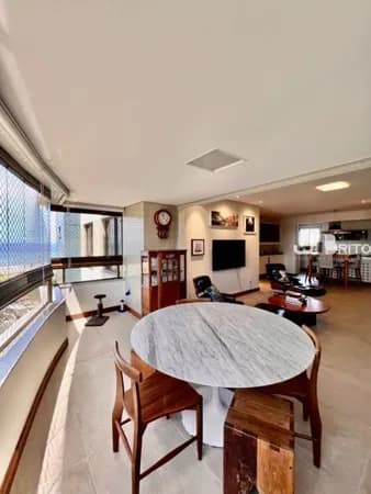 APARTAMENTO À VENDA EM PATAMARES- 4 QUARTOS 3 SUÍTES VISTA MAR NASCENTE R$ 1.320.000,00