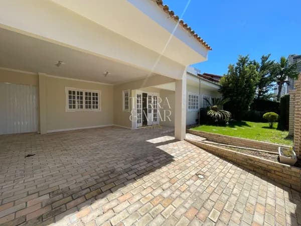Casa à Venda no bairro Dom Bosco em Itajaí.