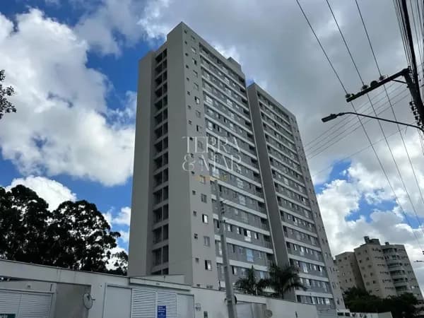 Apartamento à Venda no bairro Dom Bosco em Itajaí.